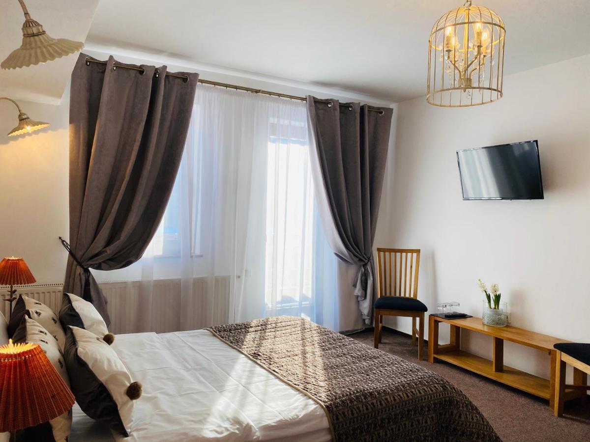 Pensiunea Doina Bucovinei Hotel Mînăstirea Humorului Buitenkant foto